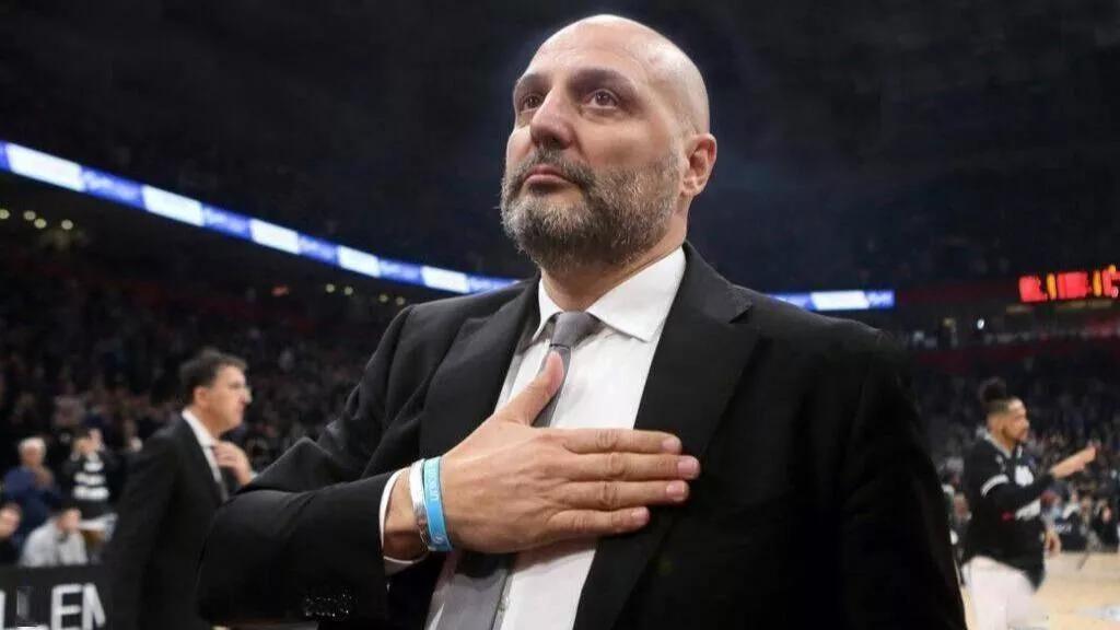 中国男足主教练李霄鹏执教时间,李霄鹏执教国足会重用鲁能球员吗