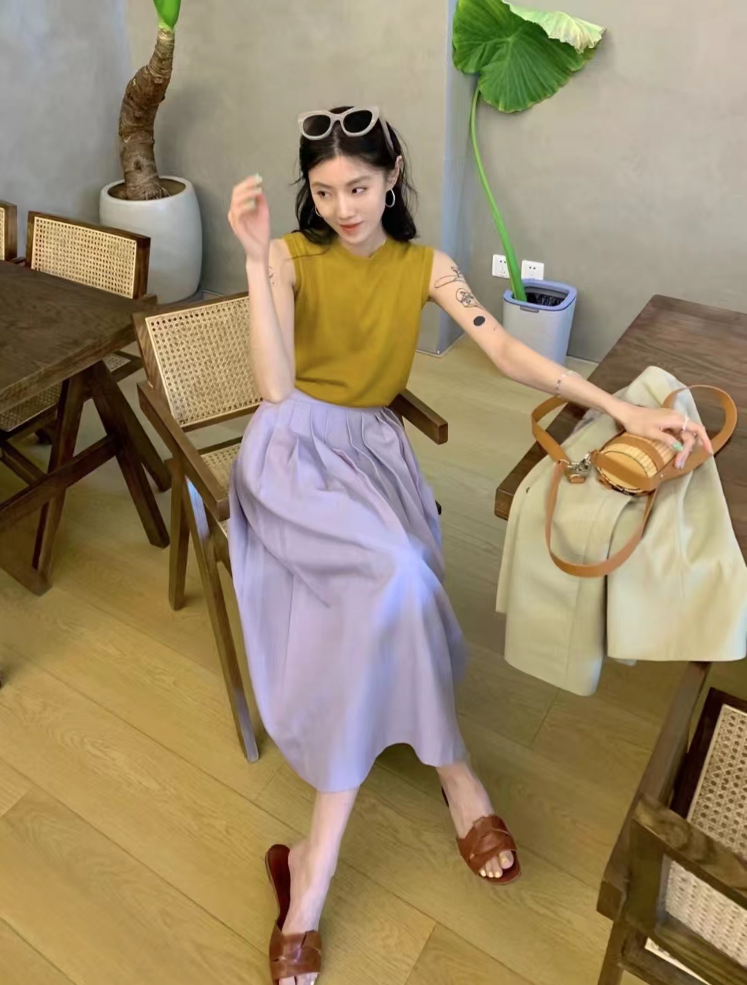 紫色衣服怎么搭配少女更有时尚感,紫色衣服搭配全过程