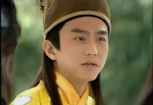 天下第一上官海棠喜欢谁,天下第一上官海棠