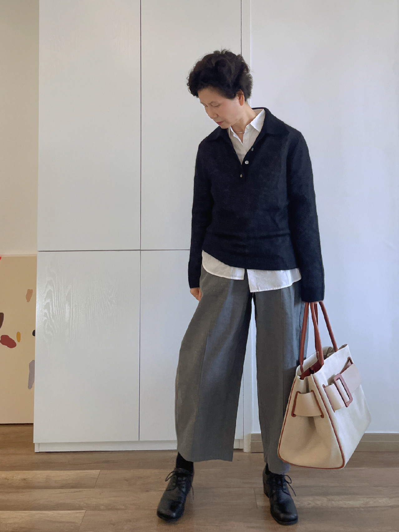 女人过了30穿什么样的裤子才好看,女人上了年纪就应该穿得成熟一点