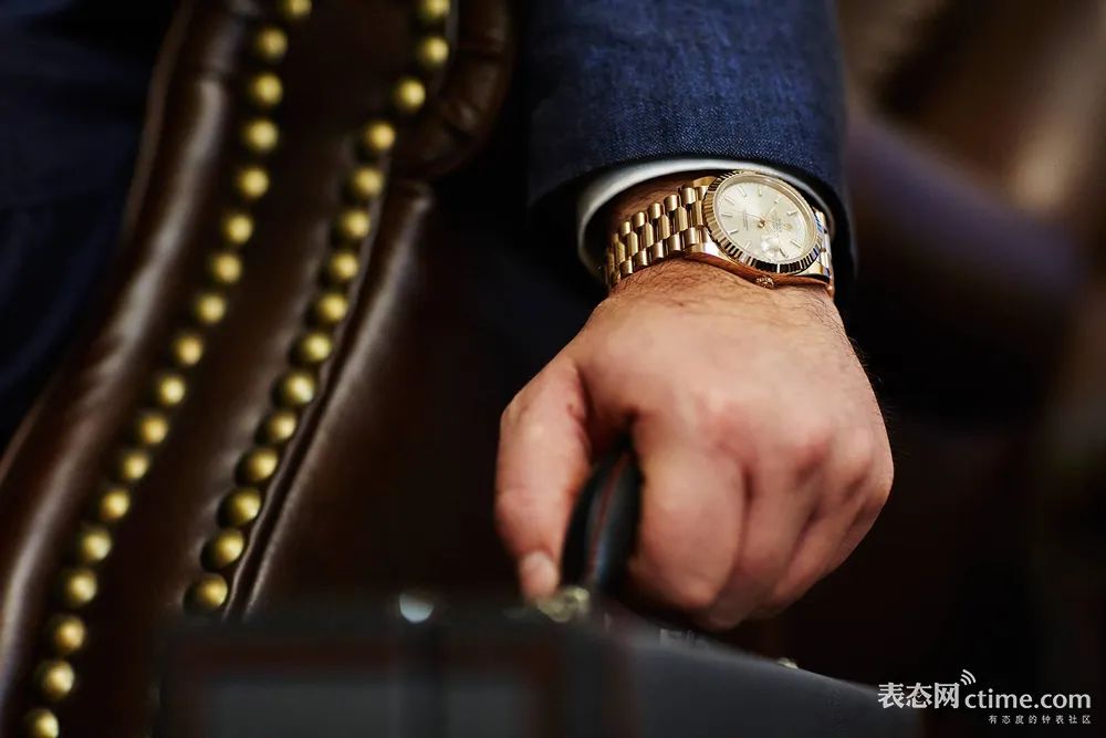 职场戴表指南，从入门到被开除