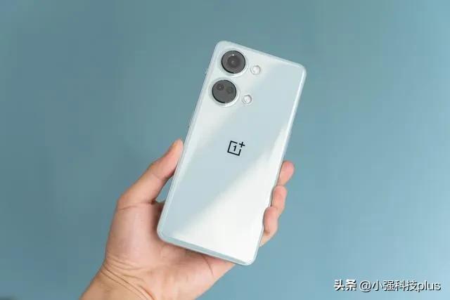 平价手机性价比最高的手机跑分,目前跑分最高的手机是哪一款