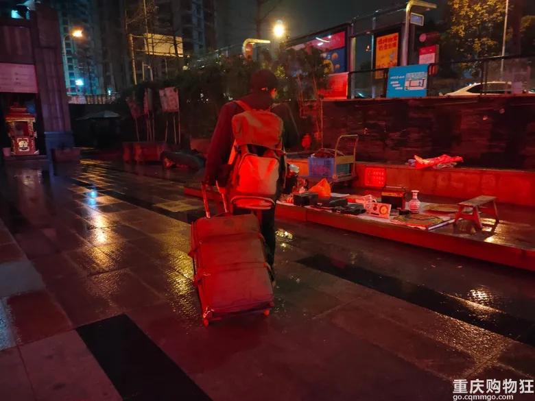 重庆鬼市一条街在哪里,重庆好耍的夜