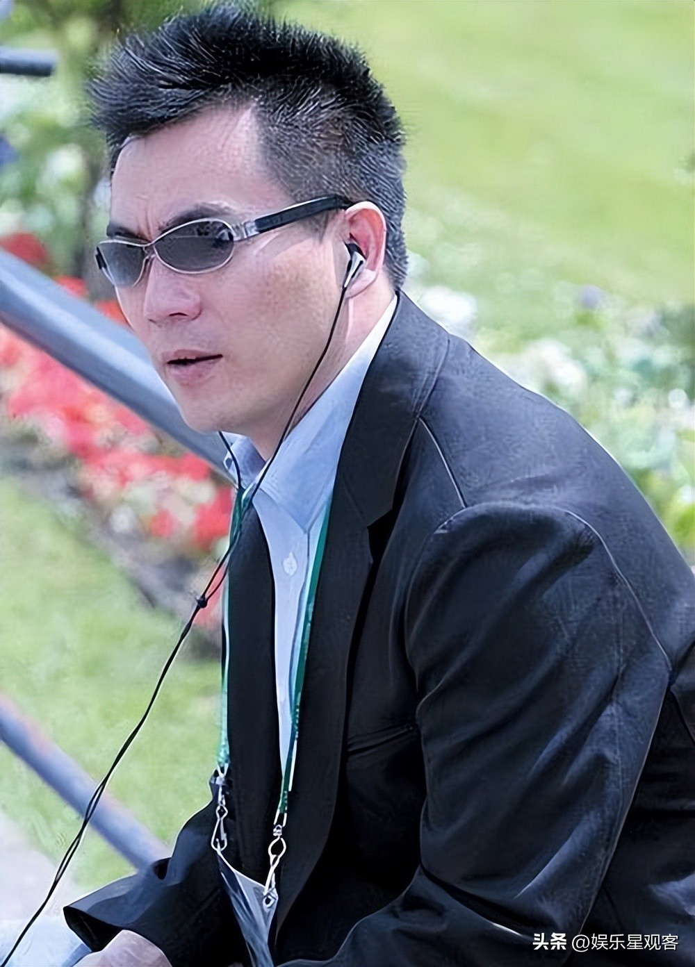 离婚已有16年，如今再婚的他儿女双全，前妻患癌生活困难至今单身