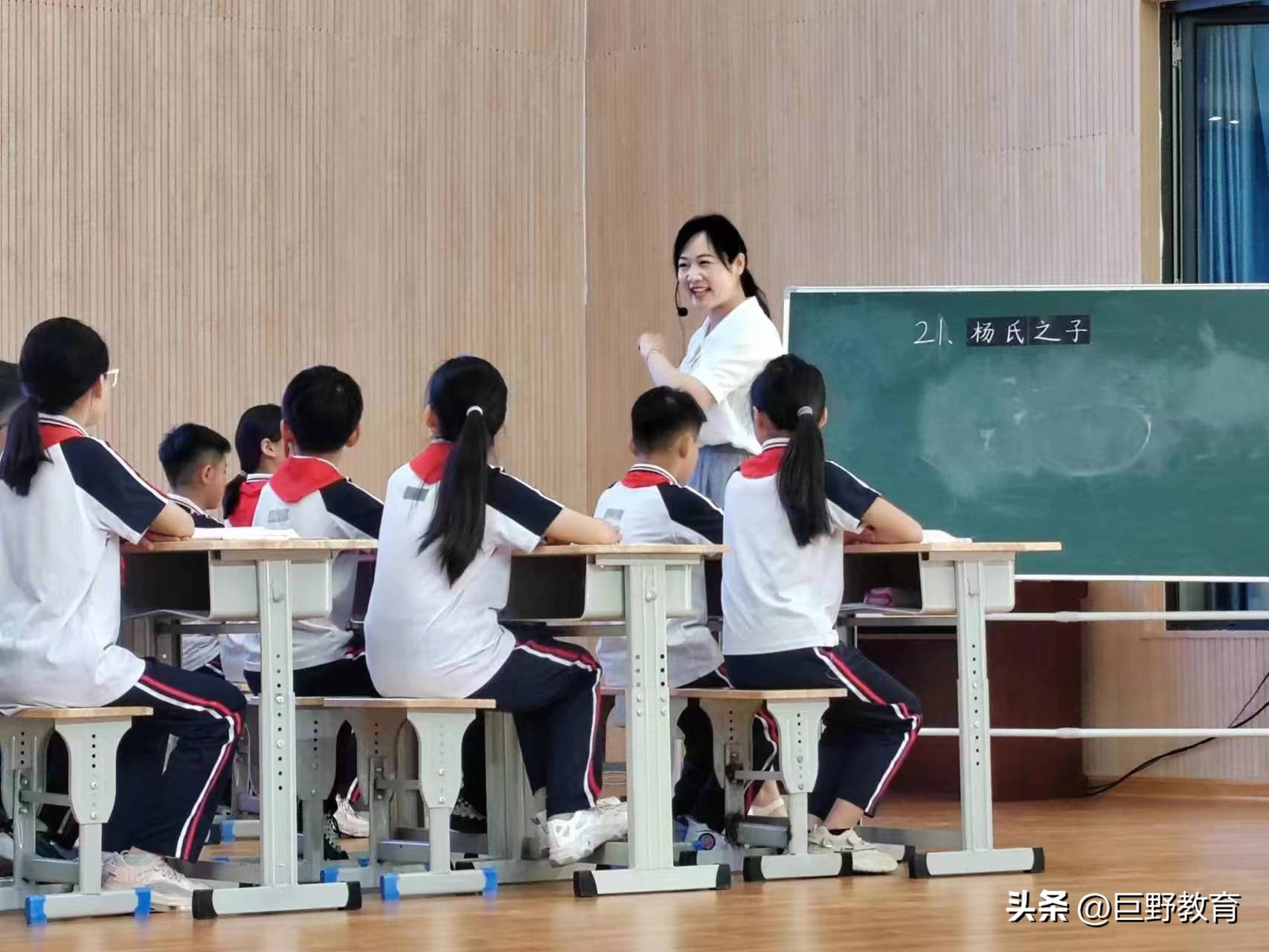 全环境立德树人‖巨野县教体局举办小学语文新课标培训活动