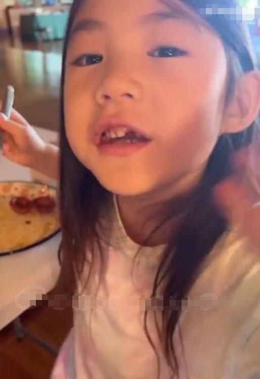 陈冠希赵本山撞脸,陈冠希近照撞脸赵本山