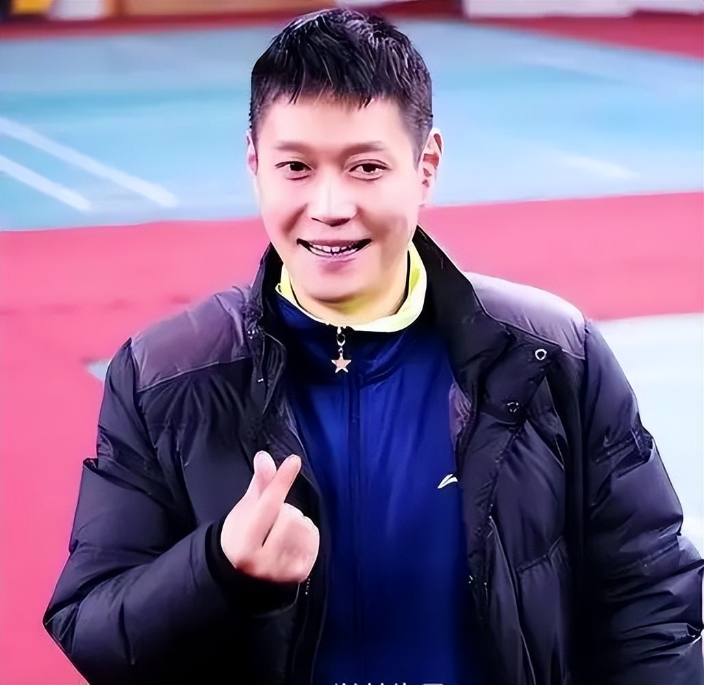 孙颖莎教练邱贻可评价孙颖莎,邱贻可孙颖莎初次见面