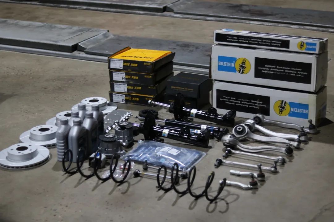 搞了辆“破烂不堪”的老款轿跑，进厂重造大翻新，满血复活变新车