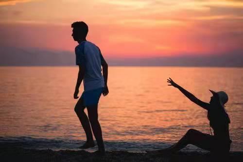 女友小脑萎缩怎么办,小脑萎缩可以找女朋友吗