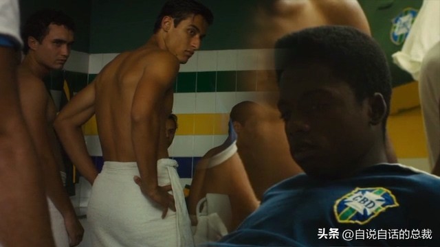 桑巴荣耀足球,贝利桑巴足球视频