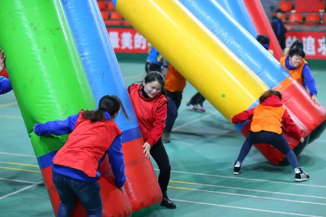 趣玩团建游戏,趣味团建游戏玩法