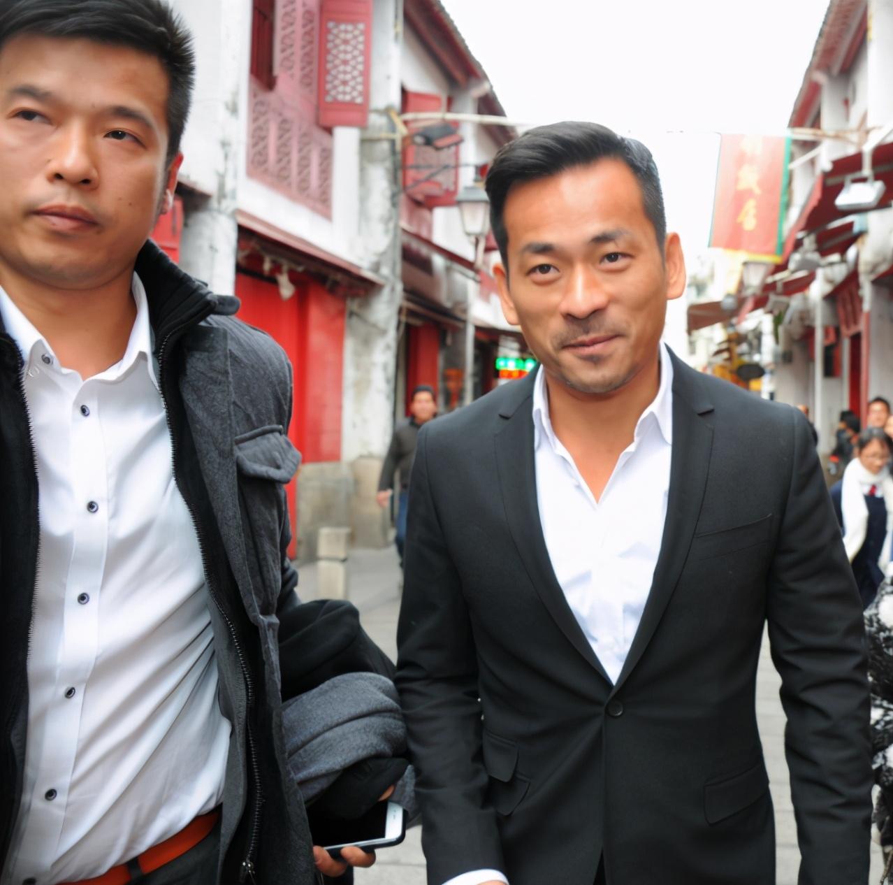 洗米华个人简介,洗米华辉煌了20年吗