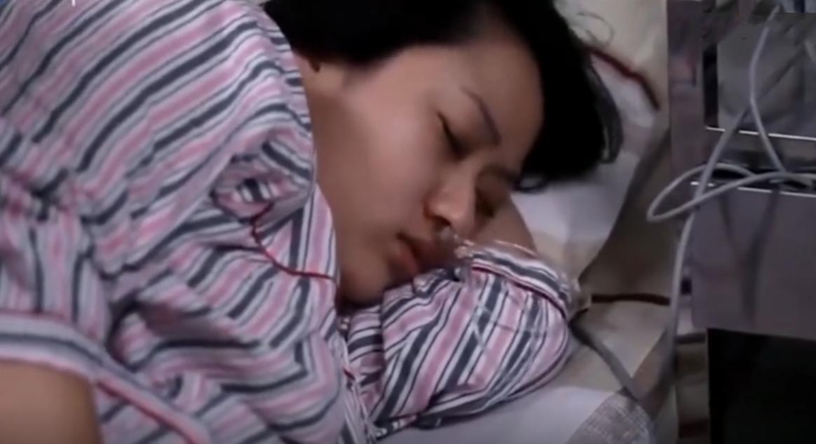 顺产3天，丈夫对我说“你好恶心”，女人啊，别再自己感动自己了