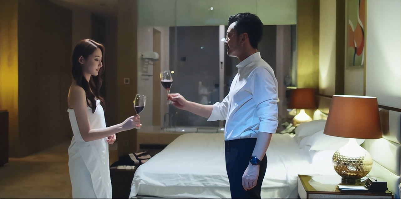 代孕、PUA、开放式婚姻，这个剧可真敢拍