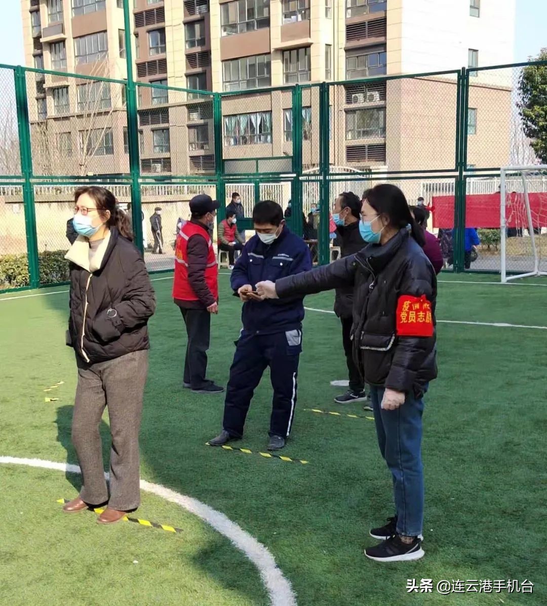 同心战疫奉献爱心巾帼志愿者活动,抗疫志愿者团队活动