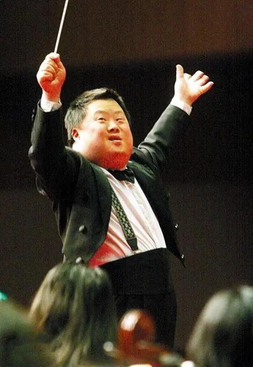 天才指挥家舟舟的40岁,舟舟的智力