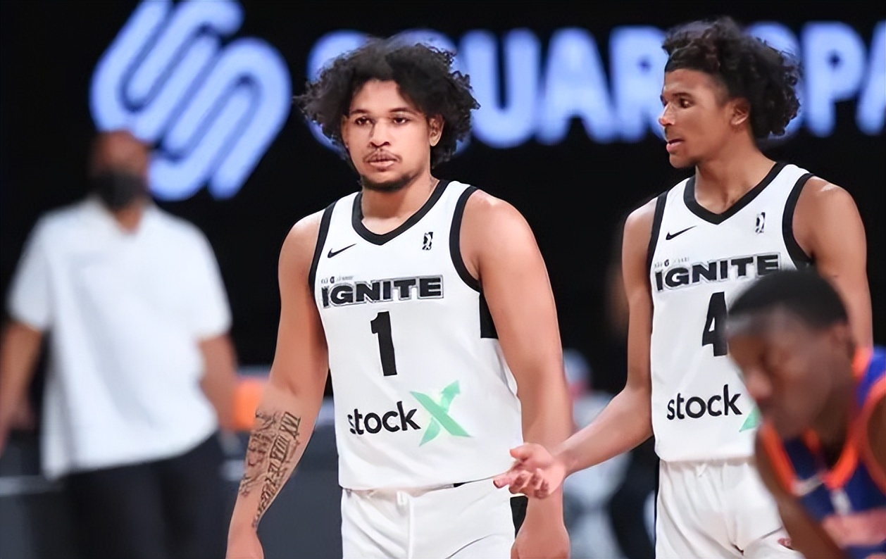 涓瑰凹灏旀柉鍏抽敭涓夊垎鍛戒腑,鐏涓瑰凹灏旀柉涓夊垎