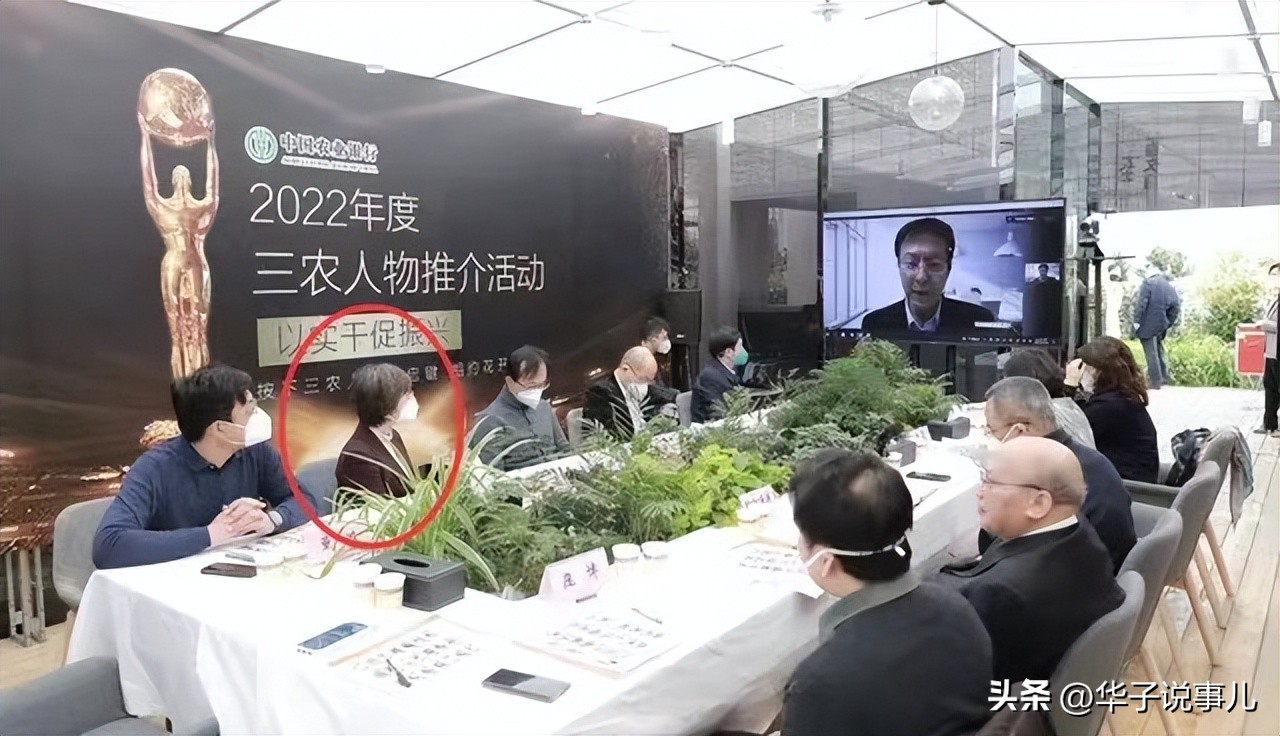 新闻联播海霞多大岁数了,央视新闻联播海霞近况