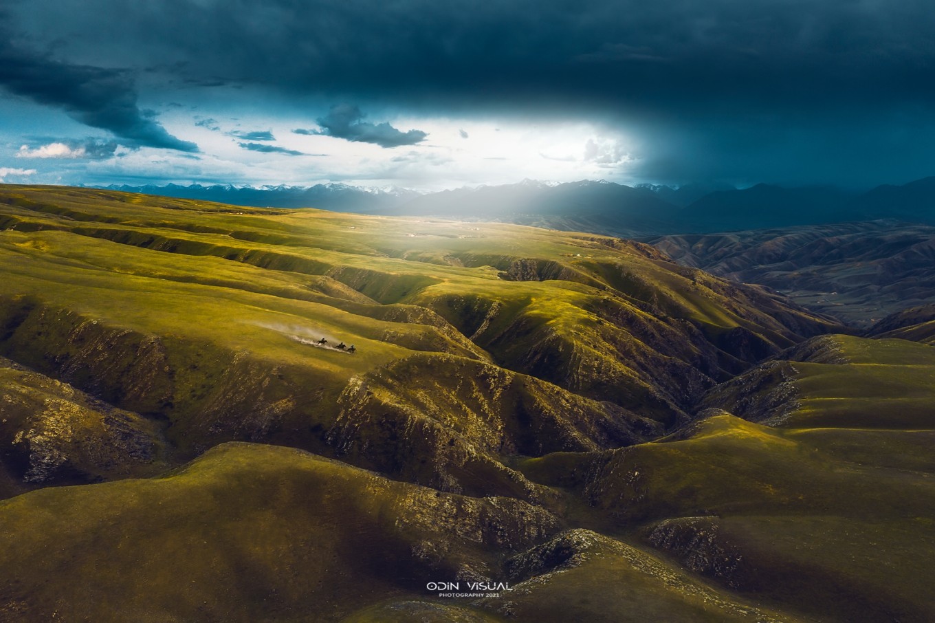 去新疆发现伊犁的美,世界之美尽在伊犁