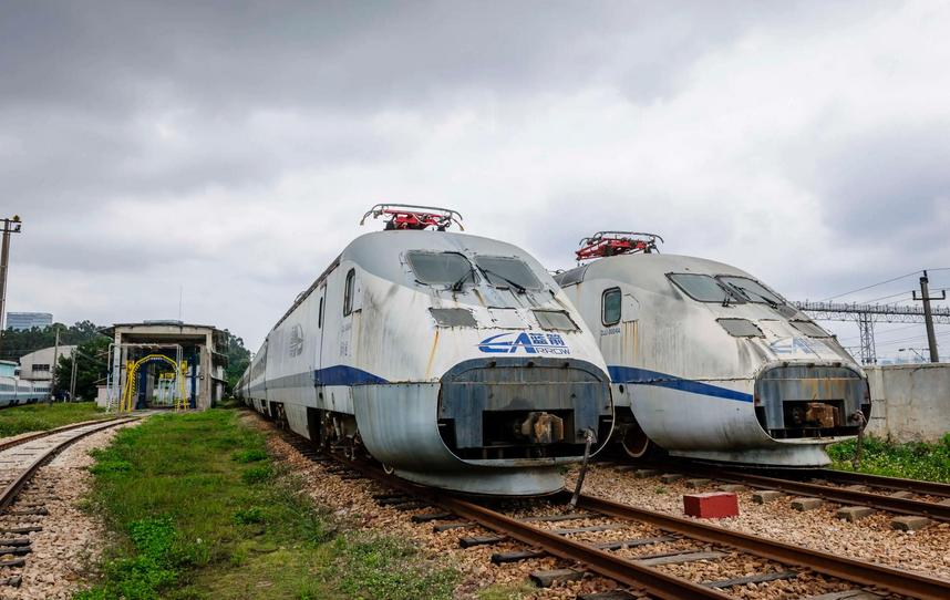 2014年，中国高铁总设计师被判死刑，法庭现场落泪：我对不起人民