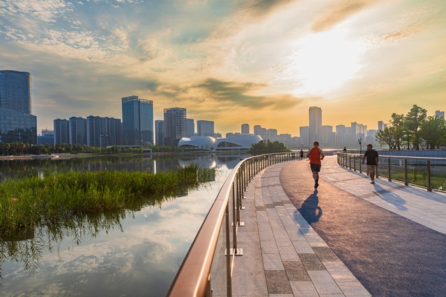 分手后难以释怀？克服失恋困境，重拾自我快乐的秘诀曝光！