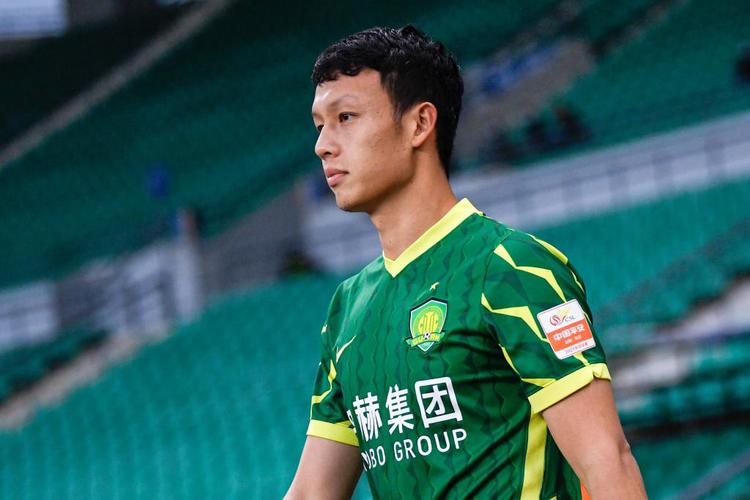 武磊最新比赛失误,武磊十二强对日本