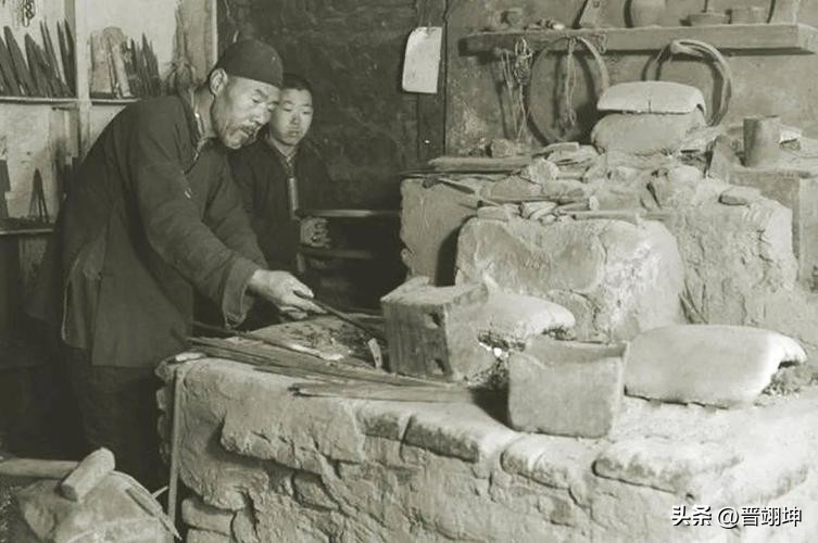 清朝乾隆和嘉庆的关系,清朝嘉庆为什么这么厉害