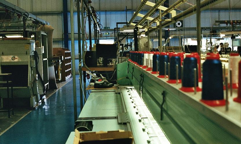 newbalance有没有中文名,newbalance有没有中文名字