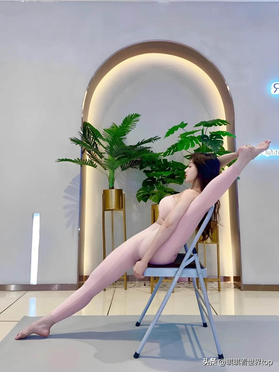 娓呯函鍏荤溂缇庡コ灞呭鍞編鏂囪壓鍐欑湡,灏忔竻鏂扮編濂冲敮缇庣礌棰滃浘