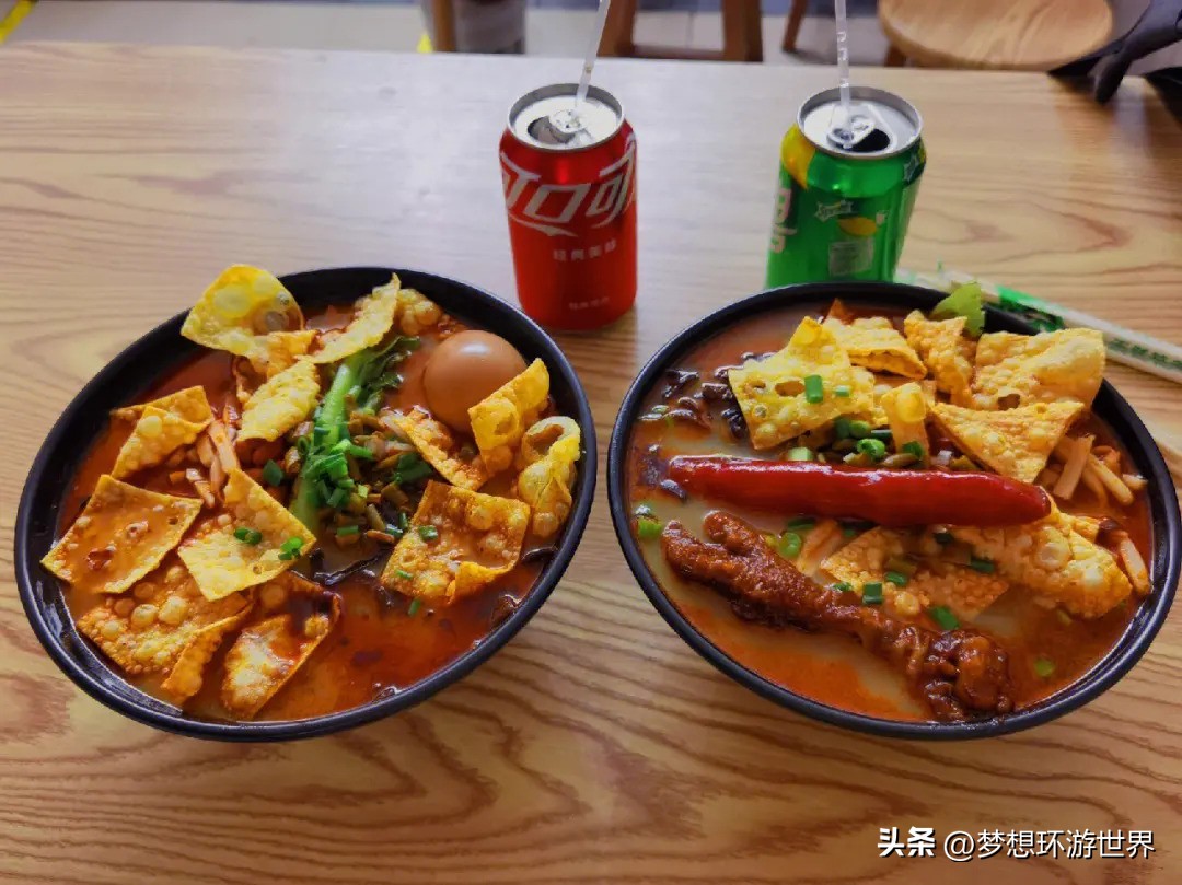 广西吃螺蛳粉攻略,广西必吃螺蛳粉