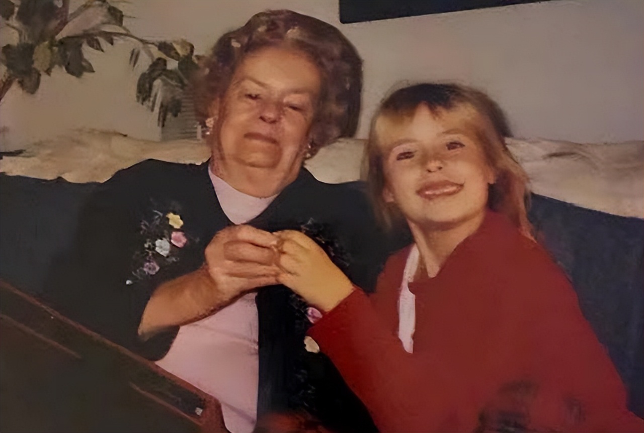 关于美国姑娘嫁给中国小伙,中国女孩嫁给美国小伙子