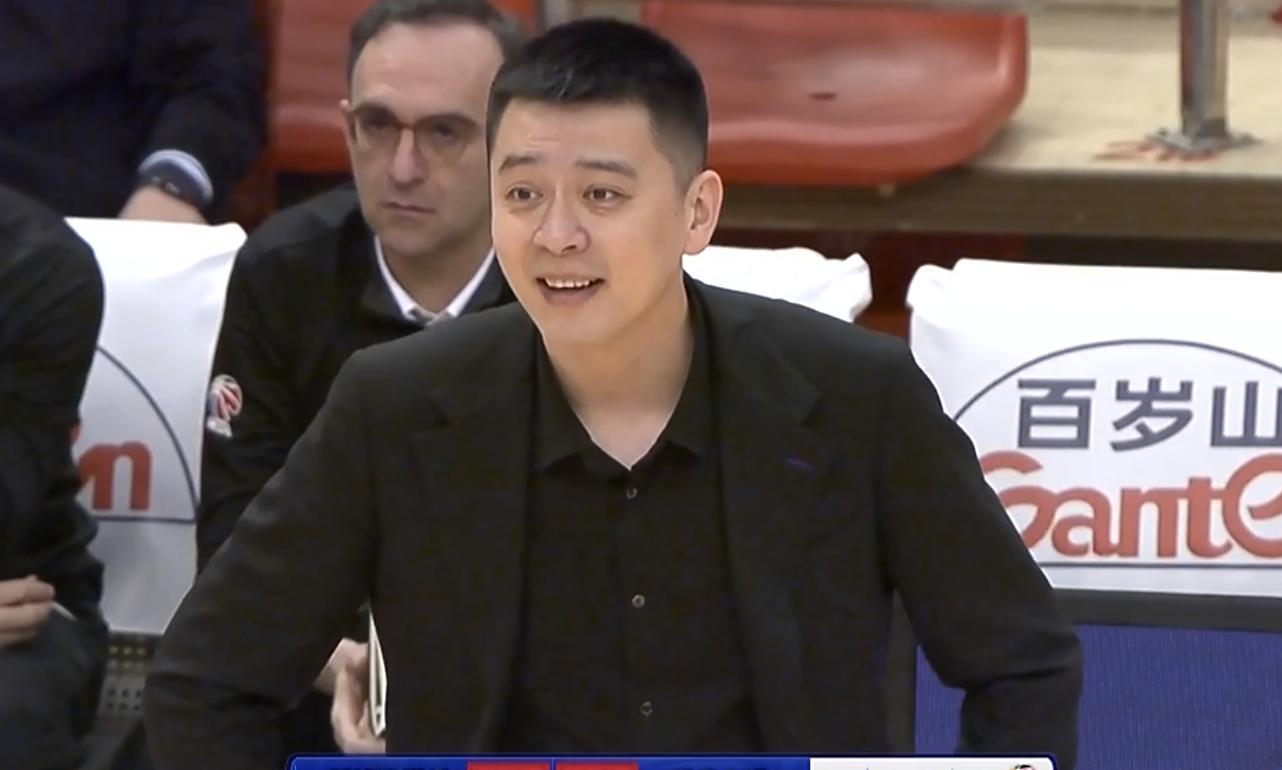 辽篮联赛第二被坑,裁判3大误判杨毅都看不下去,杜锋广东捡漏了