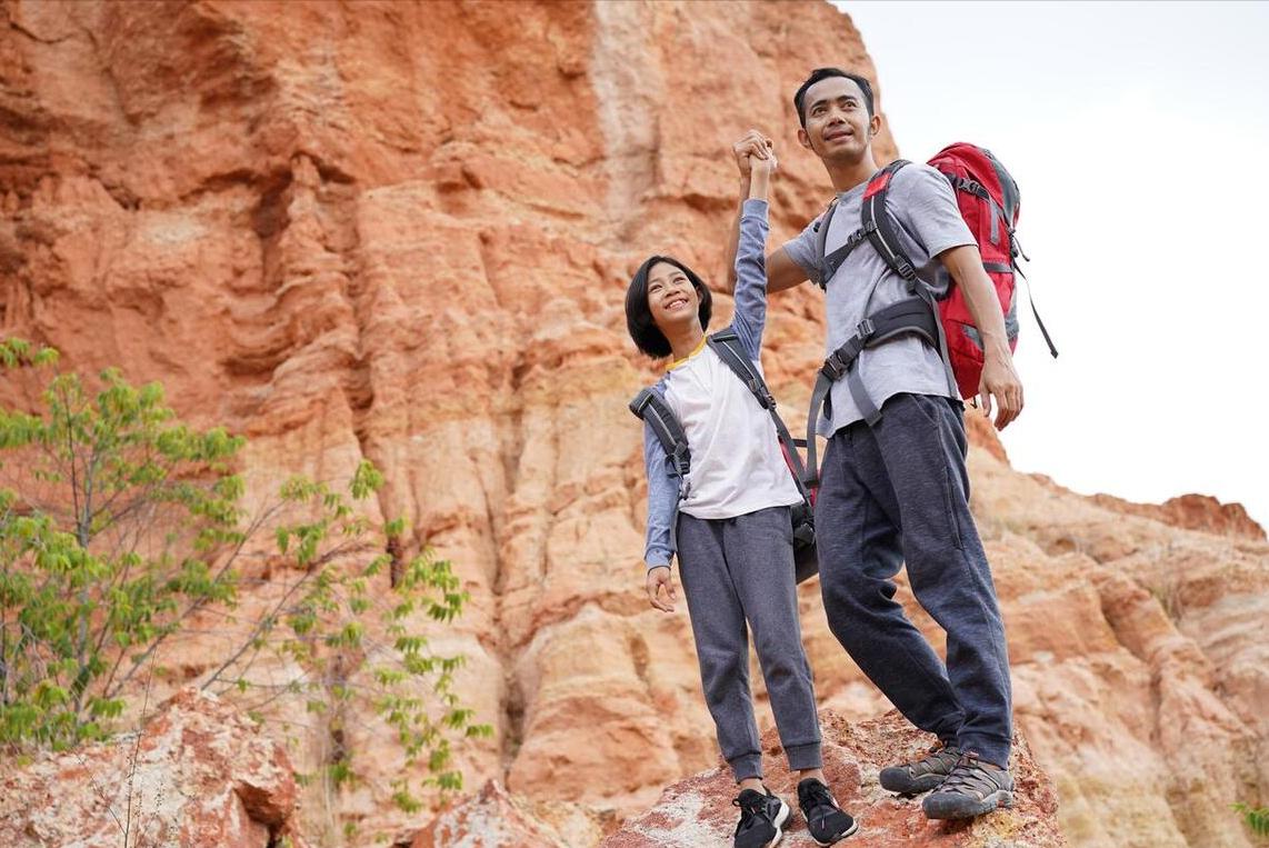 父亲节买东西送什么礼物最好,父亲节送什么不要钱的礼物最好