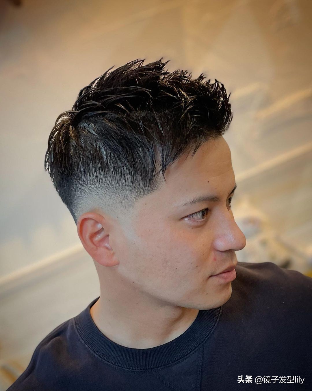 今年流行的男发造型,今年男发流行哪一款