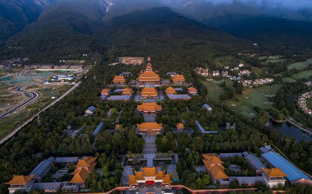 自驾游云南大理古城攻略,云南今年暑假游客多不多