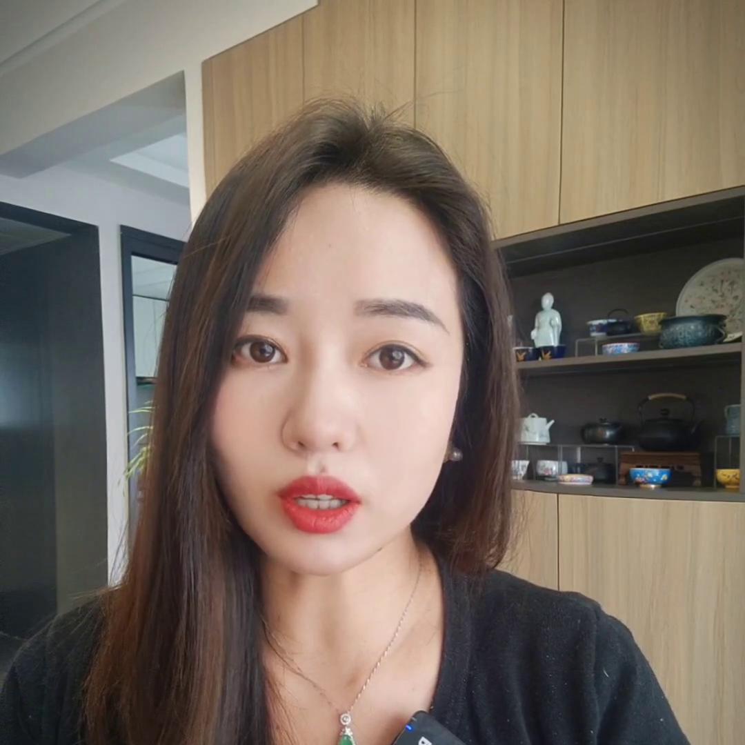 刚需的房子要不要买高一点,普通人不建议买太贵的房子