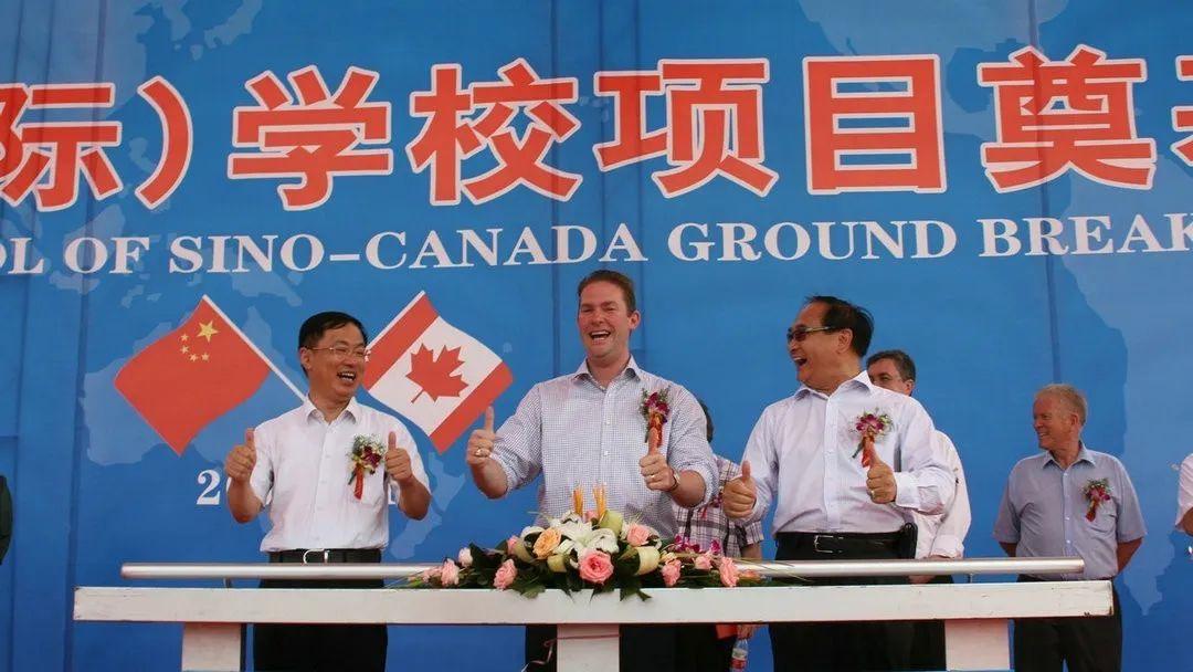 高新区中嘉学校,高新中嘉学校官网