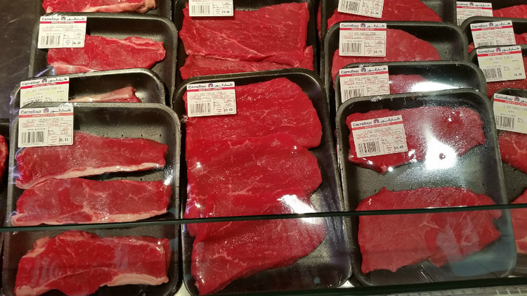 跟我一起去逛逛多哈的超市，想不到最贵的竟然是我们常吃的猪肉