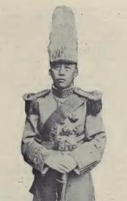 1950年大汉奸回国，才知亲生儿子是红色特工，感叹：你骗得我好苦