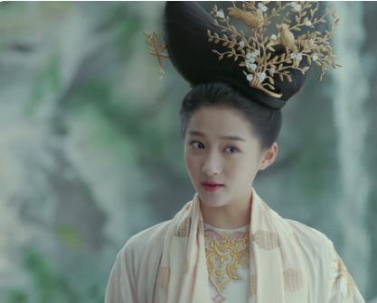 盘点那些发型翻车的搞笑瞬间,女生发型中长发剪发翻车