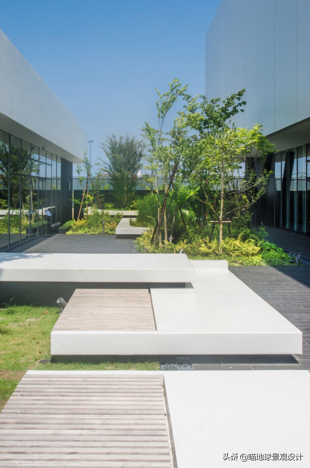 简洁清爽的现代景观别墅庭院赏析,现代简约别墅园林设计效果图