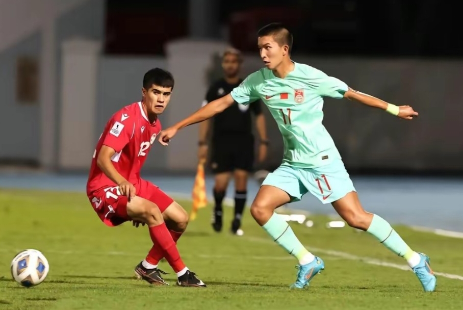 杨晨回顾u17比赛接受采访,杨晨执教的中国u17执教风格