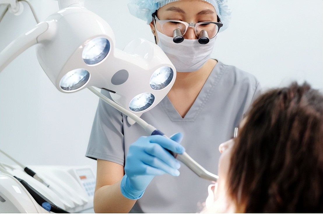 牙齿蛀牙了不治会怎样,蛀牙不修复会有什么后果