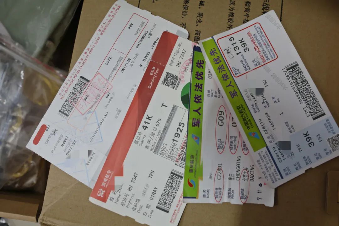 现役军人在部队买卖假药判几年,假军人兜售仿制军服被拘