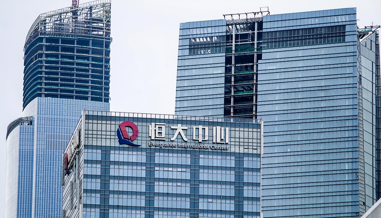 许家印广州恒大三年中超五年亚冠,广州恒大许家印当年豪言夺冠