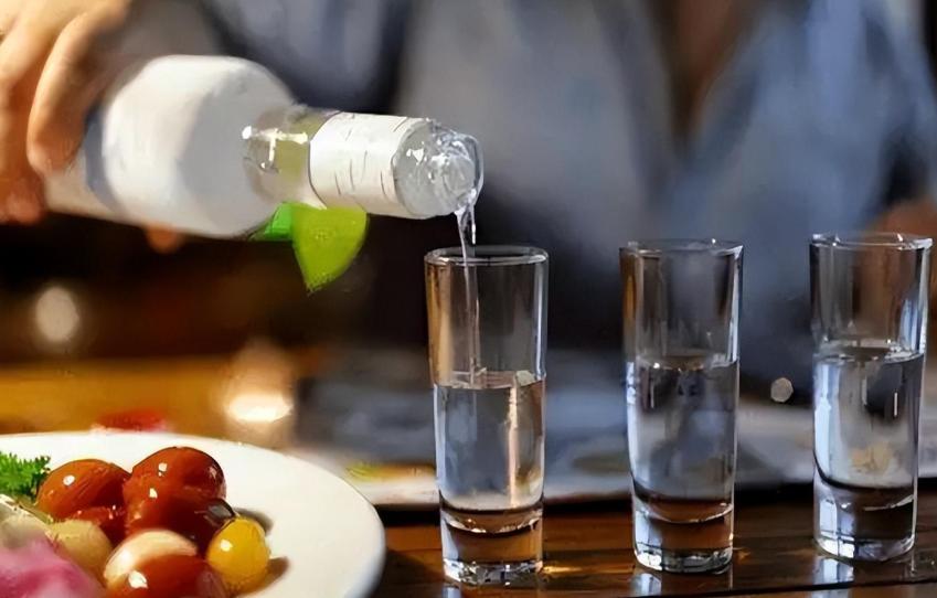 清明祭祀用酒可以不,清明祭祖的酒禁忌