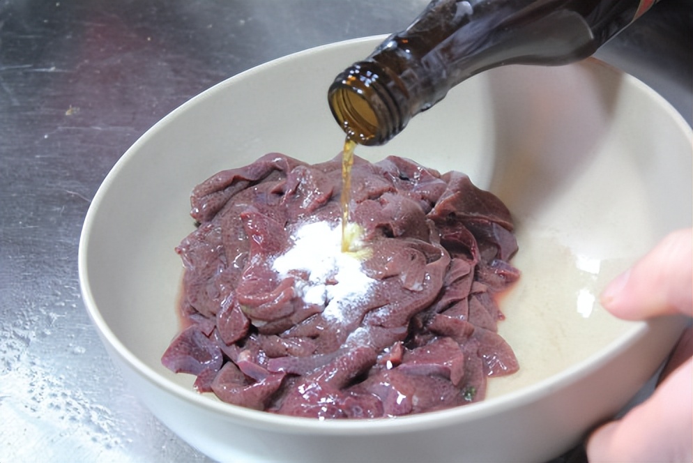 新派川菜酒楼,酒楼大气菜品