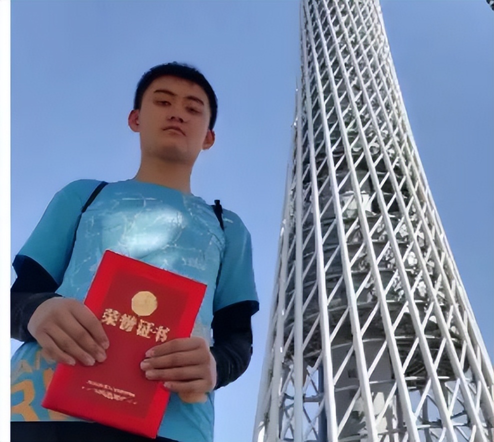 “武马”来了群“星星的孩子”，广州阳光特跑团报名参赛