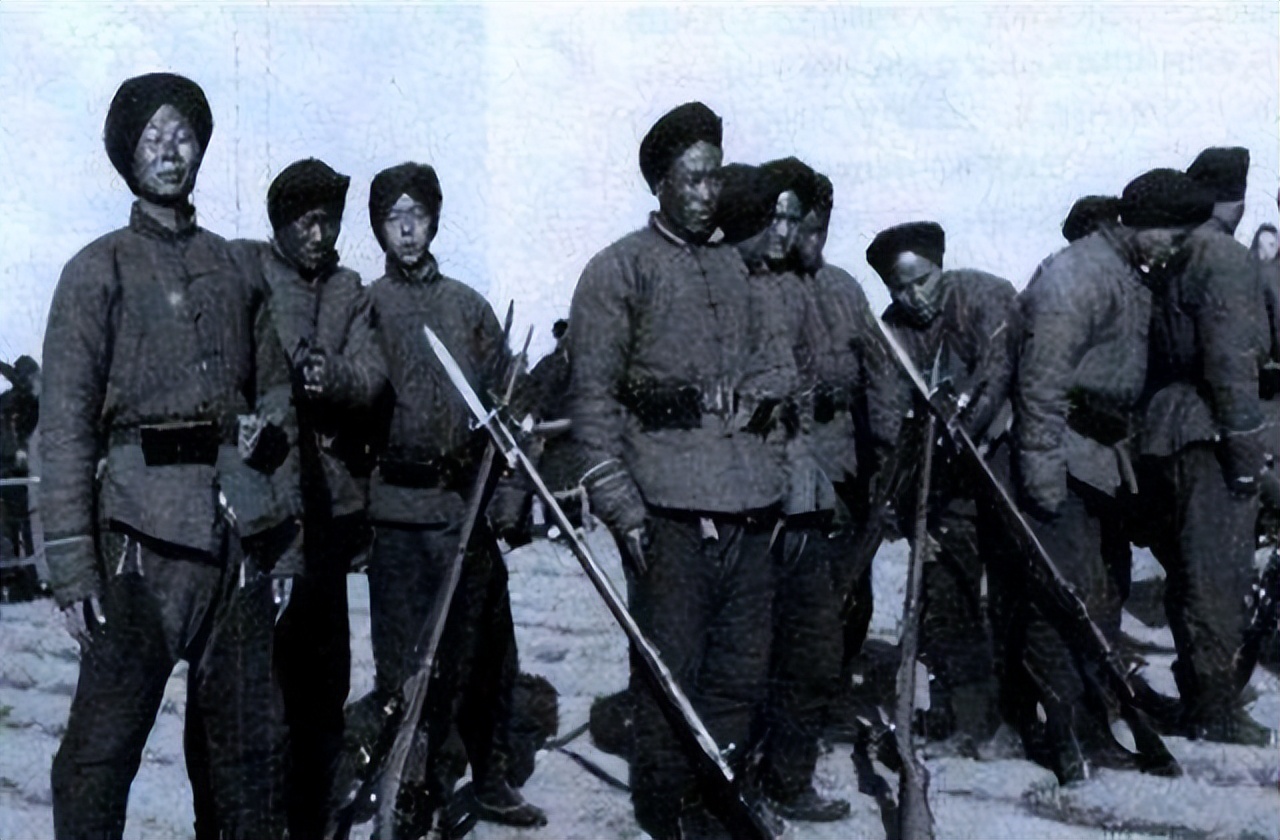 民国第一悍匪,抢72个女人做压寨夫人,死时外衣都没来得及穿