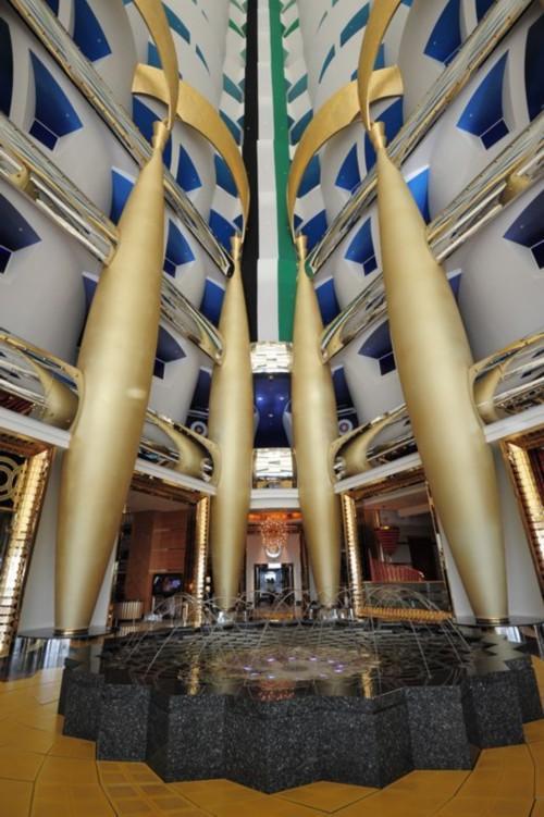 迪拜本地真的没穷人吗,迪拜不得不去的8个地方